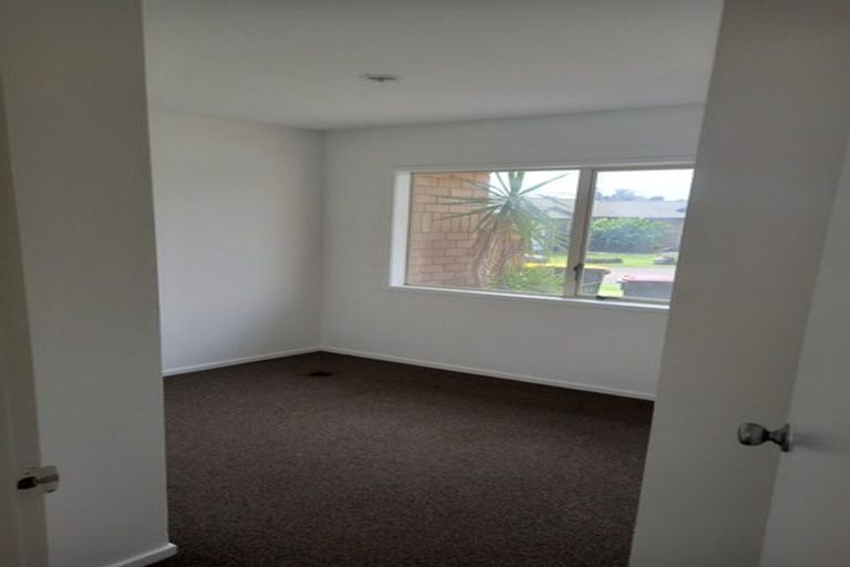 Photo of property in 1/15 O'sullivan Place, Waiuku, 2123