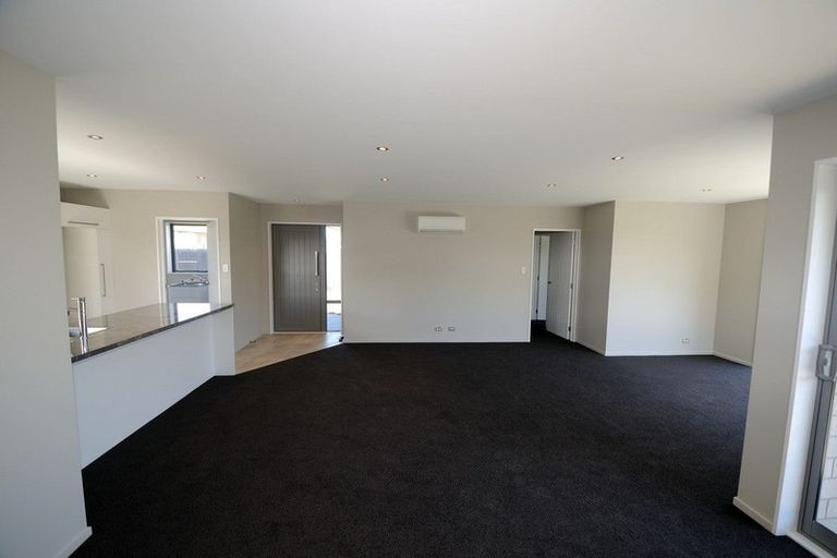 Photo of property in 53 Richill Street, Belfast, Christchurch, 8051