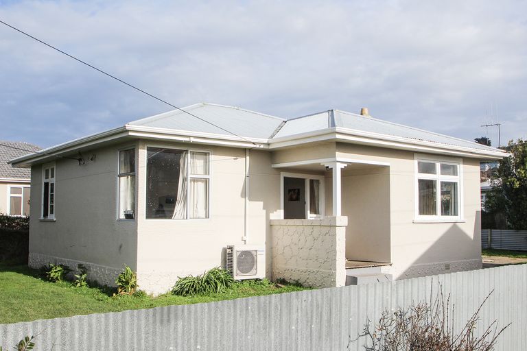 Photo of property in 6 Lea Street, Oamaru North, Oamaru, 9400
