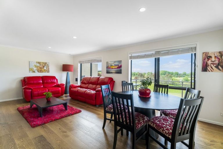 Photo of property in 22 Keepers Drive, Gulf Harbour, Whangaparaoa, 0930