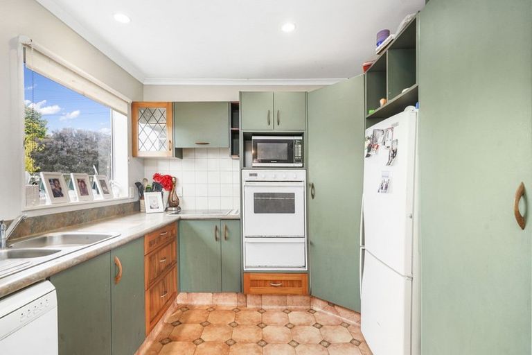 Photo of property in 15 Odette Street, Bader, Hamilton, 3206