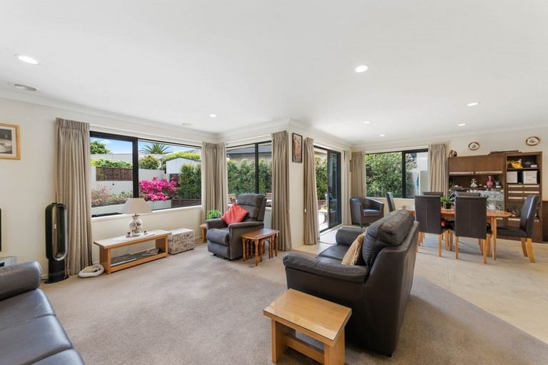 Photo of property in 64a Iles Road, Lynmore, Rotorua, 3010