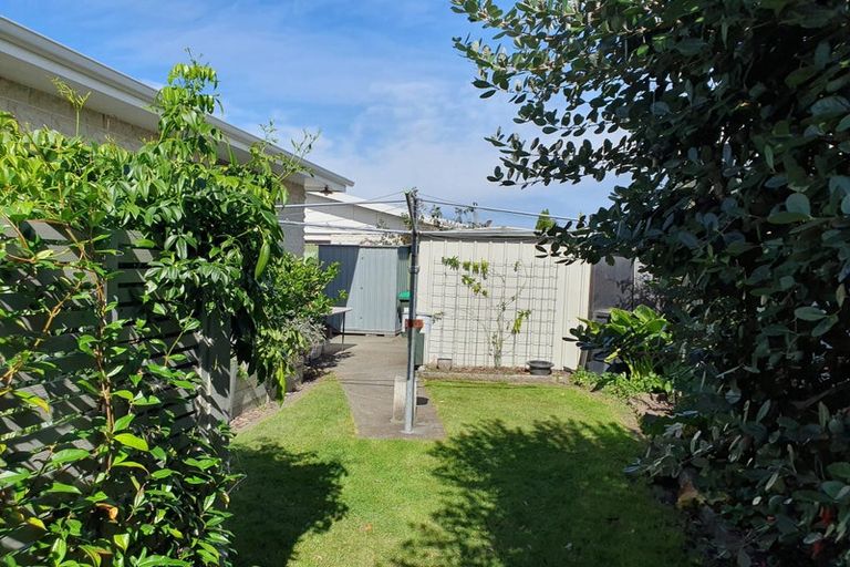 Photo of property in 34 Townshend Crescent, Greenmeadows, Napier, 4112