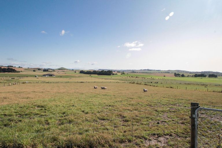 Photo of property in 160 Round Hill Road, Reidston, Oamaru, 9492