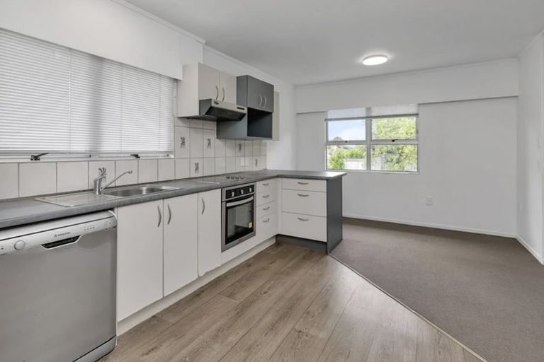 Photo of property in 33 Ross Street, Onerahi, Whangarei, 0110