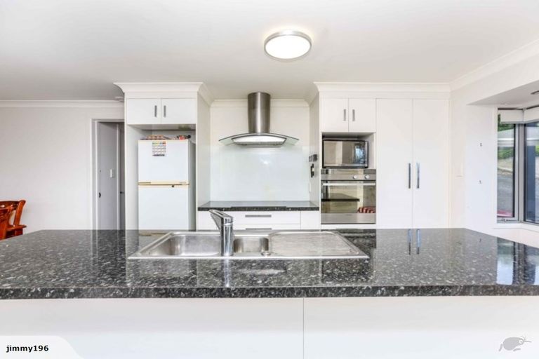 Photo of property in 129 Pendarves Street, New Plymouth, 4312