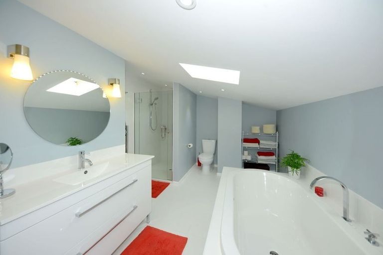 Photo of property in 49a Hackthorne Road, Cashmere, Christchurch, 8022