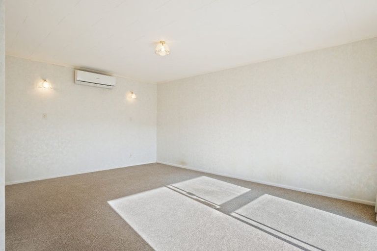 Photo of property in 74b Golders Road, Elderslea, Upper Hutt, 5018