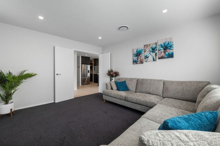 Photo of property in 2 Atea Place, Hawera, 4610