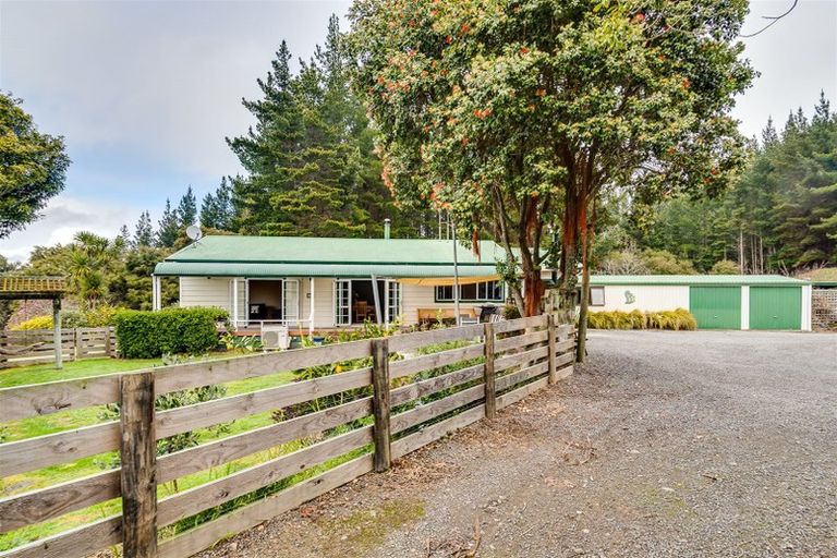 Photo of property in 391 Apley Road, Puketapu, Napier, 4184