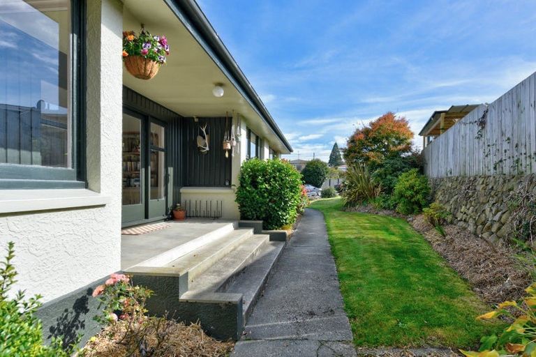 Photo of property in 33 Johnston Street, Gore, 9710