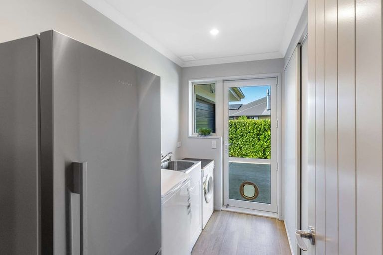 Photo of property in 44 Willowside Place, Amberley, 7410