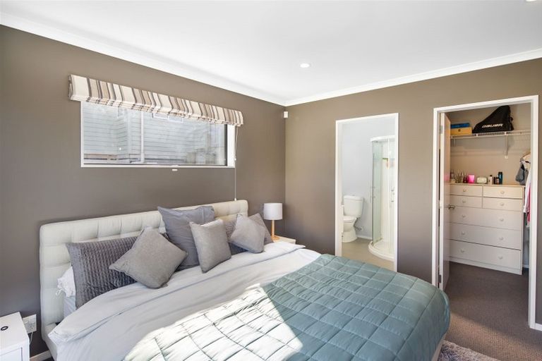 Photo of property in 40 Mauldeth Terrace, Churton Park, Wellington, 6037