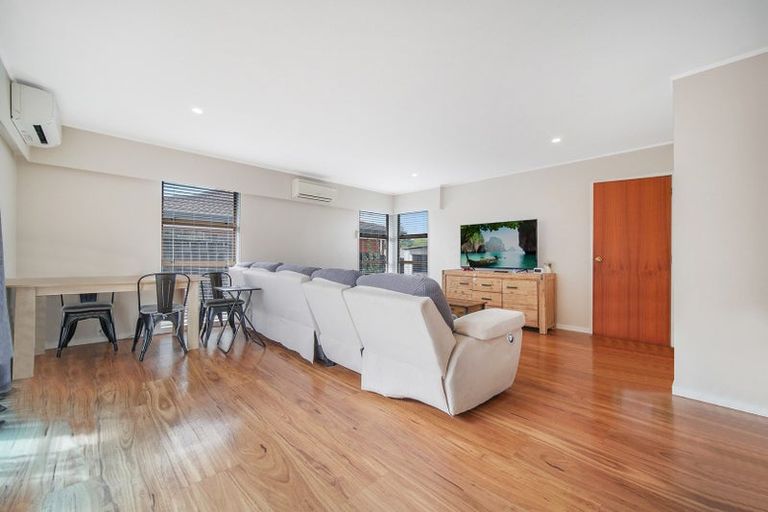 Photo of property in 32a Gills Avenue, Papakura, 2110