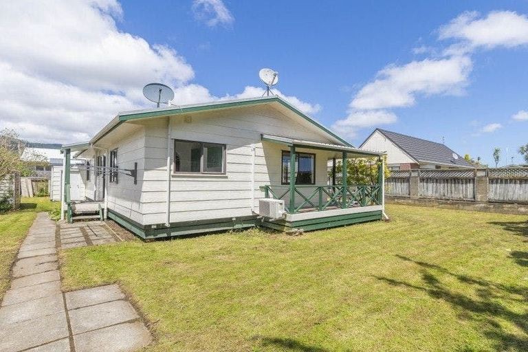 Photo of property in 7a Warrimoo Street, Paraparaumu, 5032