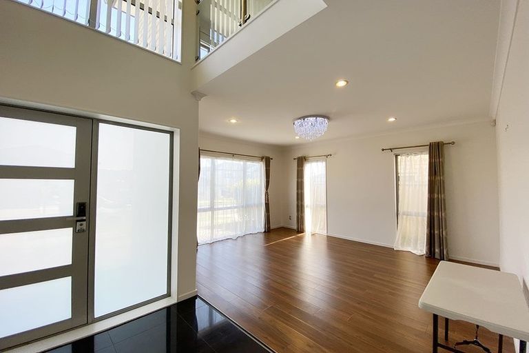 Photo of property in 68 Castlederg Drive, Flat Bush, Auckland, 2019