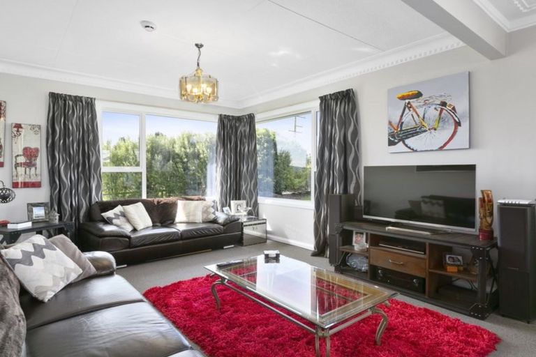 Photo of property in 27 Wingatui Road, Mosgiel, 9024