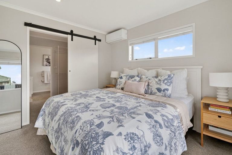 Photo of property in 14 Rochfort Crescent, Pyes Pa, Tauranga, 3112