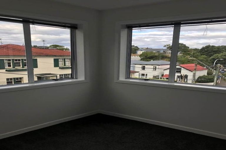 Photo of property in Windsor Court, 7/340 Tinakori Road, Thorndon, Wellington, 6011