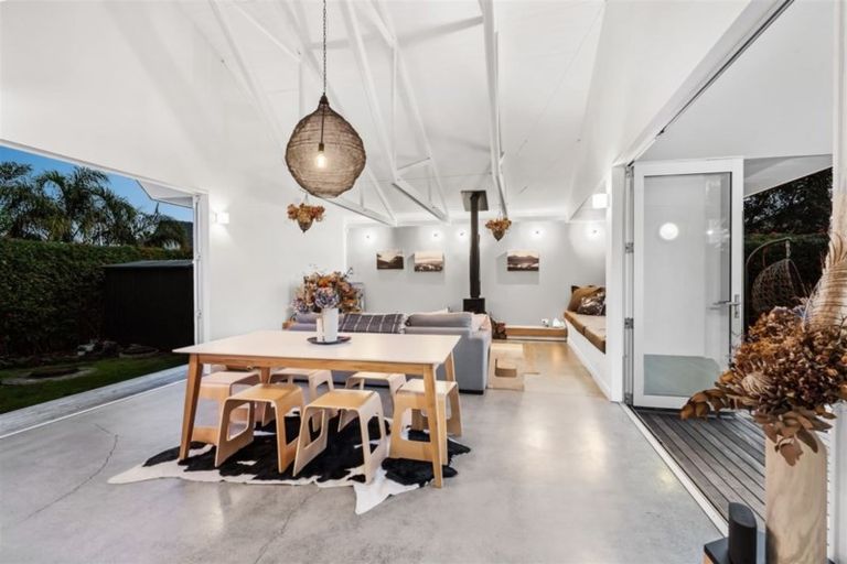 Photo of property in 49a Oranga Avenue, Onehunga, Auckland, 1061
