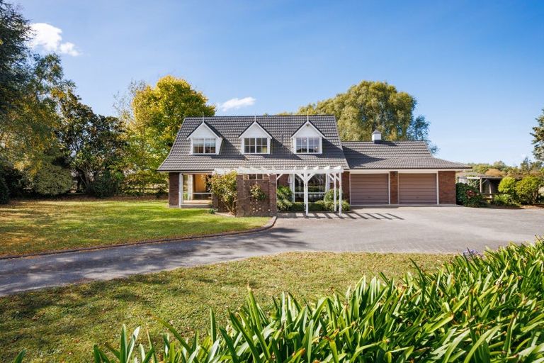 Photo of property in 1614 State Highway 3, Awahuri, Palmerston North, 4476