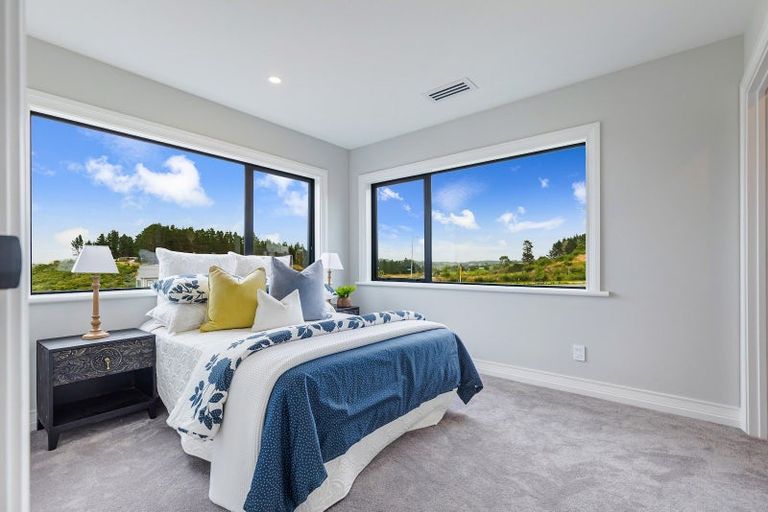 Photo of property in 17 Arawaru Avenue, Wainui, 0992