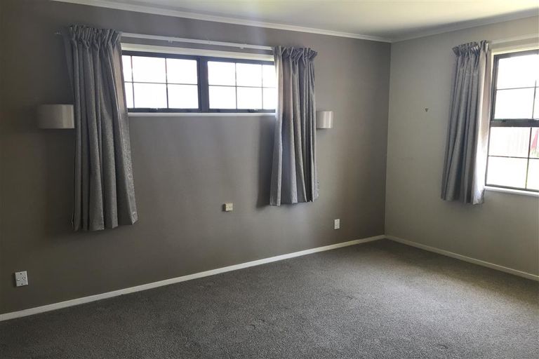 Photo of property in 4 Bellevue Road, Brookfield, Tauranga, 3110