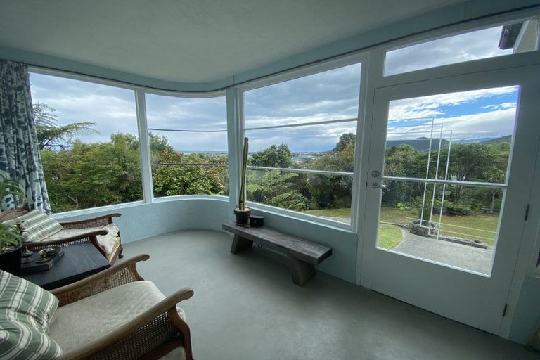 Photo of property in 33 Joyce Crescent, Greymouth, 7805