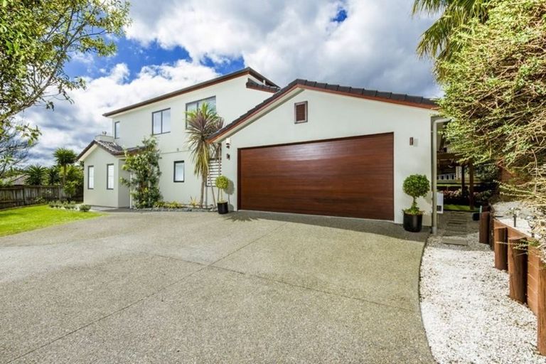 Photo of property in 6 Cutter Place, Greenhithe, Auckland, 0632
