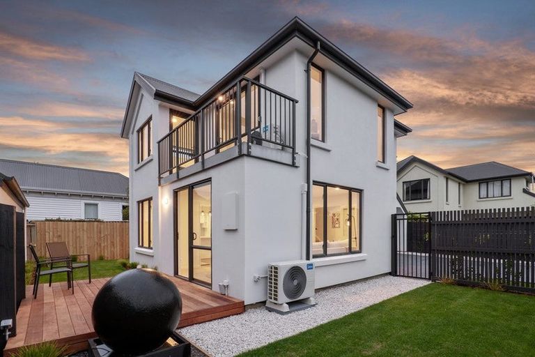 Photo of property in 1a Trist Place, Edgeware, Christchurch, 8013