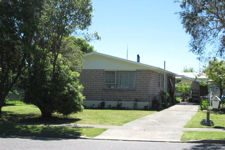 Photo of property in 34 Holdaway Street, Riversdale, Blenheim, 7201