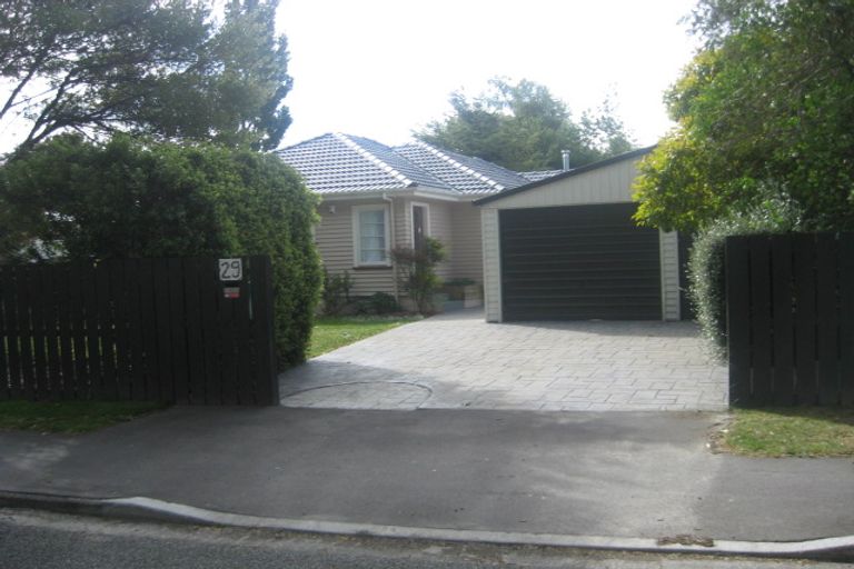 Photo of property in 29 Eastern Terrace, Beckenham, Christchurch, 8023