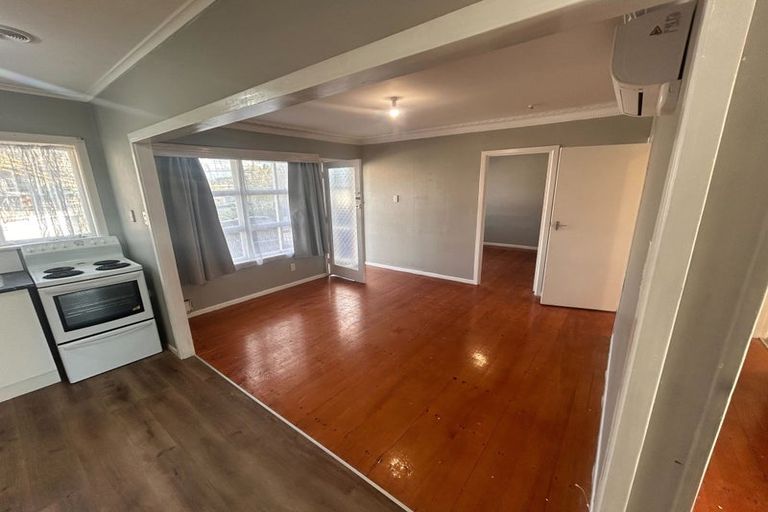 Photo of property in 3/7 Arawa Street, New Lynn, Auckland, 0600