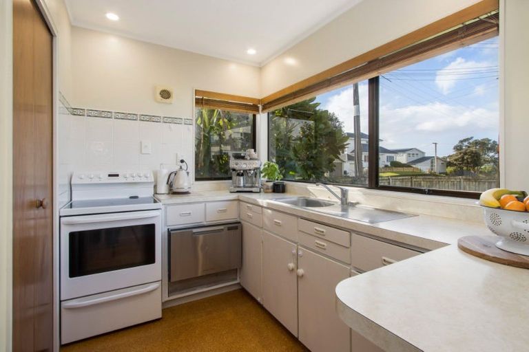 Photo of property in 31 Leo Street, Waihi Beach, 3611