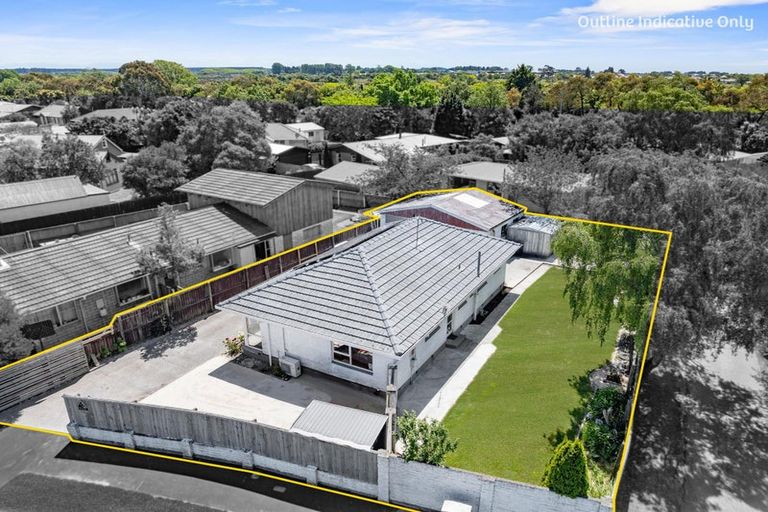 Photo of property in 3 Besant Place, Avondale, Christchurch, 8061