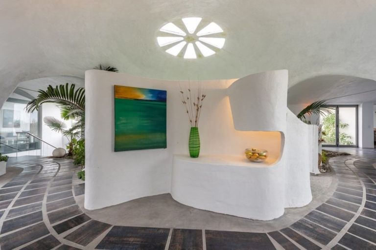 Photo of property in Solemer Beach House, 80 Paetawa Road, Peka Peka, Waikanae, 5391