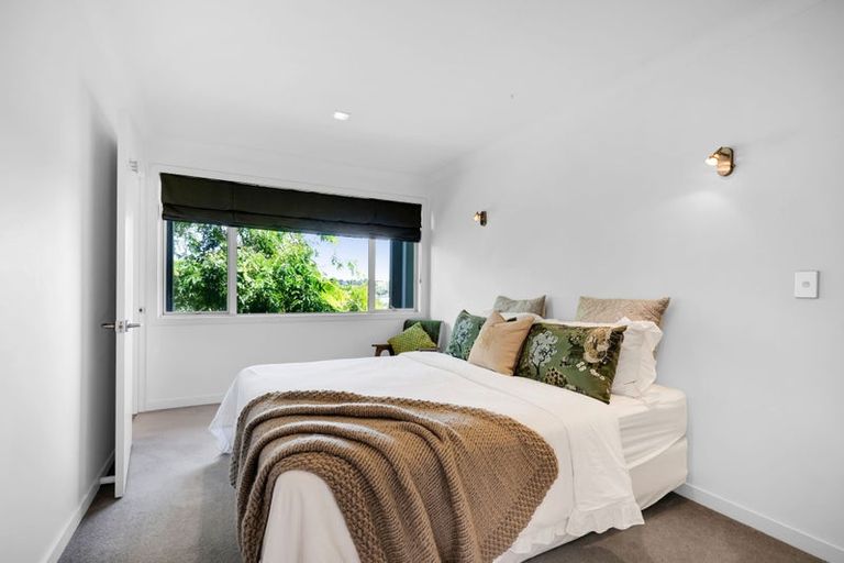 Photo of property in 117 Poplar Grove, Whalers Gate, New Plymouth, 4310