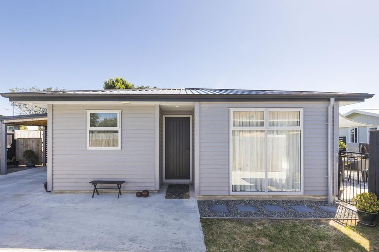 Photo of property in 65a Robinson Crescent, Westbrook, Palmerston North, 4412
