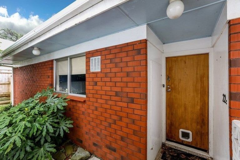 Photo of property in 22c Barrett Street, Westown, New Plymouth, 4310