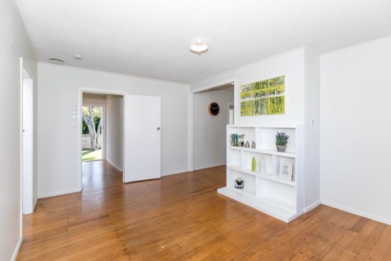 Photo of property in 24 Minifie Avenue, Melville, Hamilton, 3206