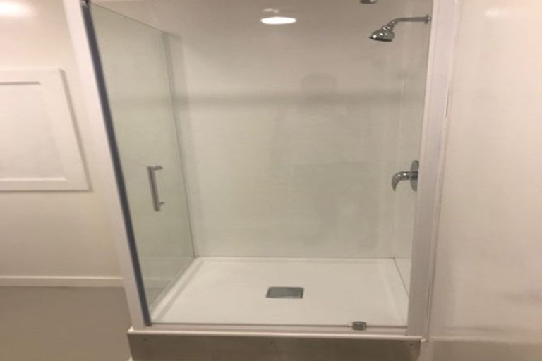 Photo of property in 1/8 Lipman Street, Mount Victoria, Wellington, 6011