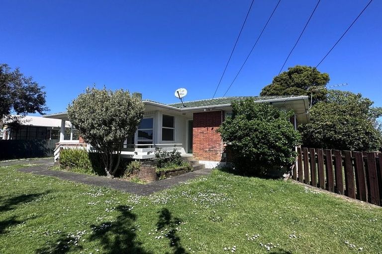 Photo of property in 44 Royston Street, Rosehill, Papakura, 2113