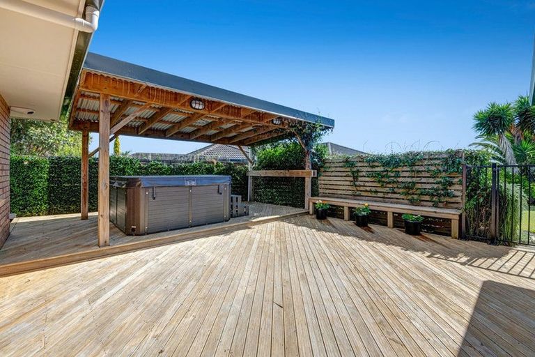 Photo of property in 7 Omana Avenue, Shelly Beach, Helensville, 0874