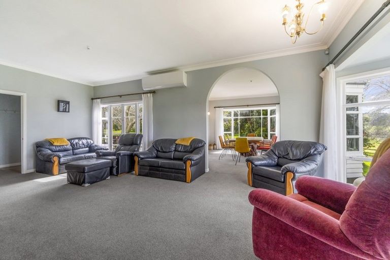 Photo of property in 2/1327 Alfriston Road, Alfriston, Manurewa, 2576