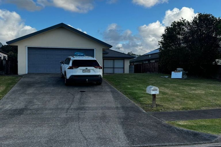 Photo of property in 40 Ridgeway Road, Pukekohe, 2120