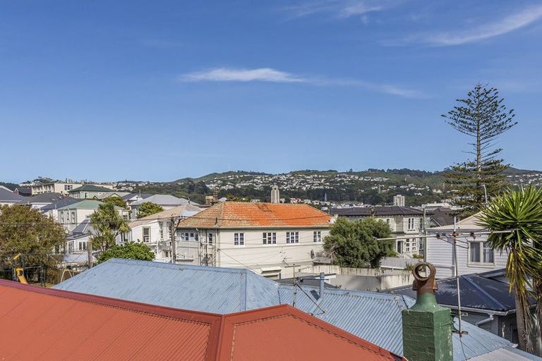 Photo of property in 69d Elizabeth Street, Mount Victoria, Wellington, 6011