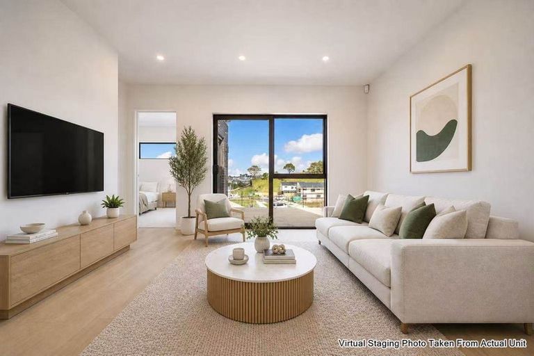 Photo of property in 2 Moko Road, Orewa, 0931