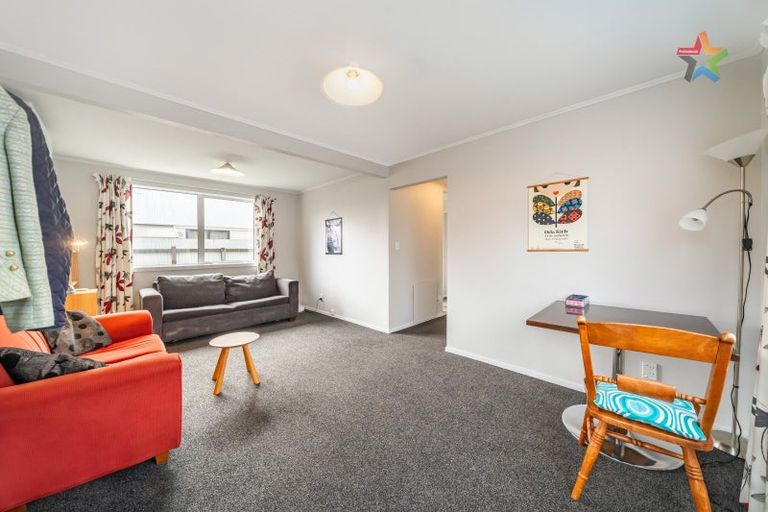 Photo of property in 40b Leighton Avenue, Waiwhetu, Lower Hutt, 5010