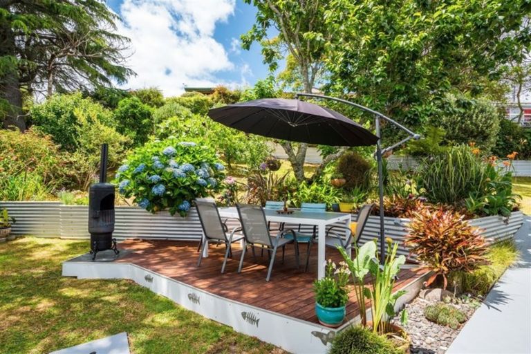 Photo of property in 14 Mariposa Place, Te Kamo, Whangarei, 0112
