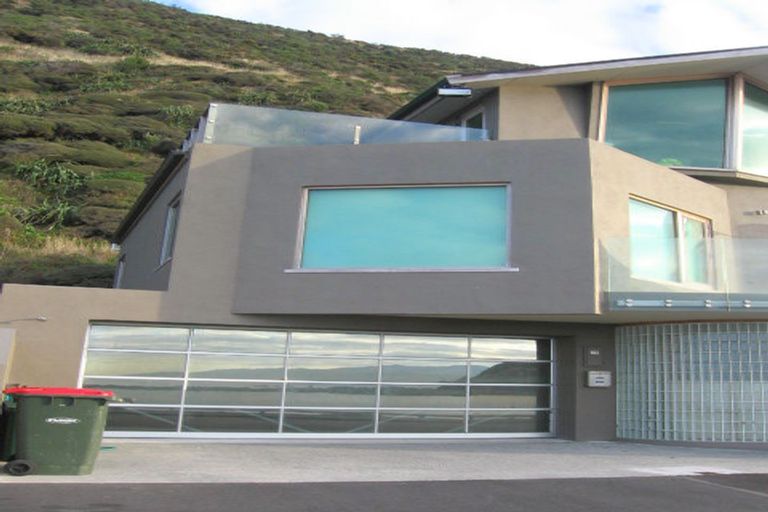 Photo of property in 110 Owhiro Bay Parade, Owhiro Bay, Wellington, 6023